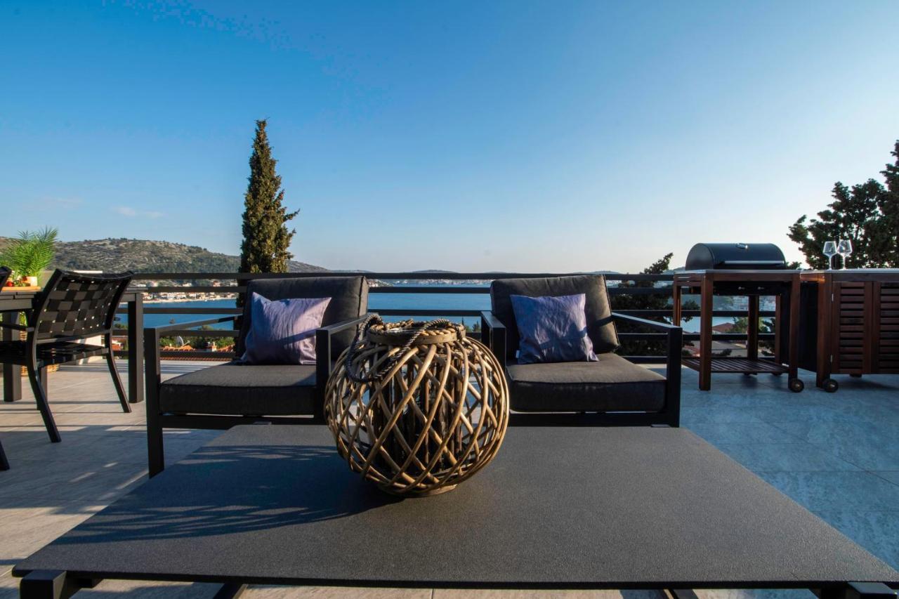 Hillside Rogoznica - The Penthouse Apartment *